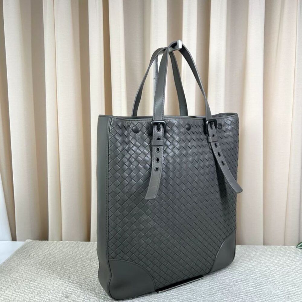Bv Women Pre-Loved Bag Very Good Condition